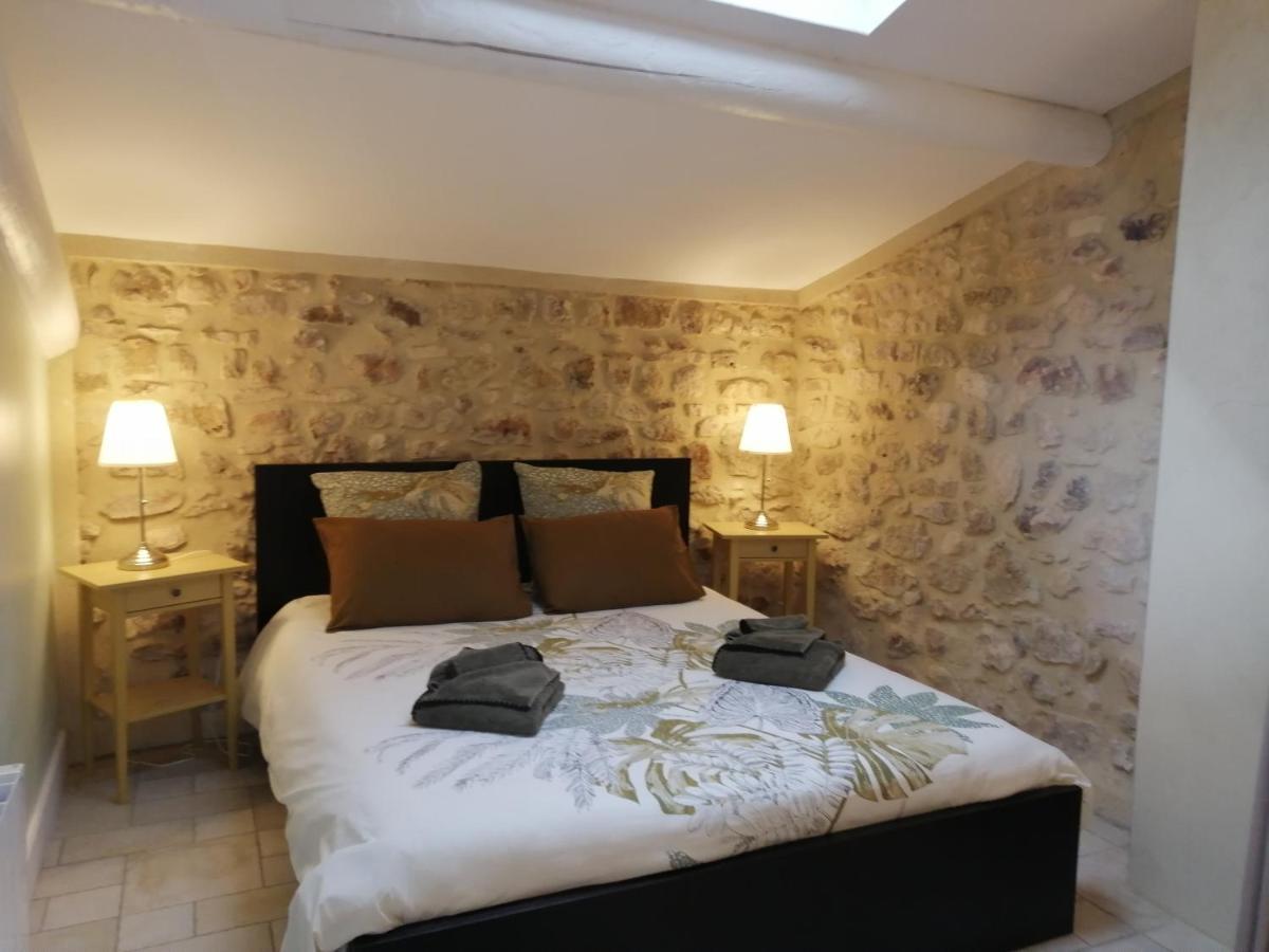 Gite De L Ancienne Poste Bourdic Kültér fotó